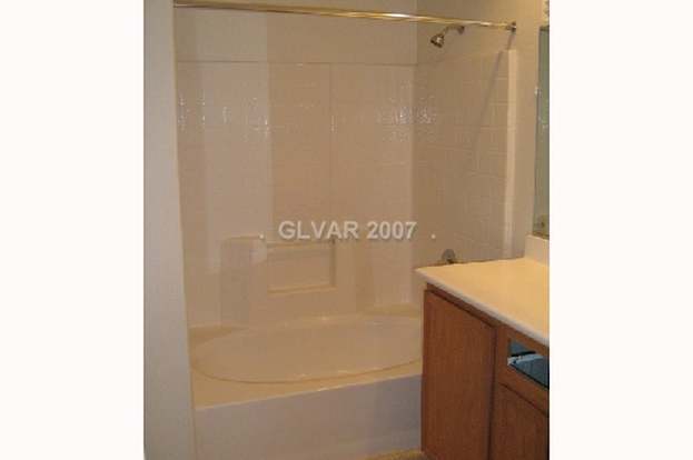 Building Photo - 10525 Silver Cholla Ct