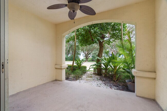 Building Photo - 1108 Renaissance Way