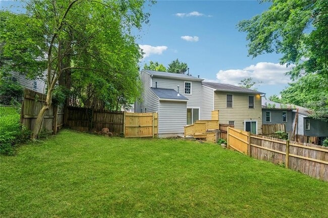Building Photo - 2780 Northwood Ct