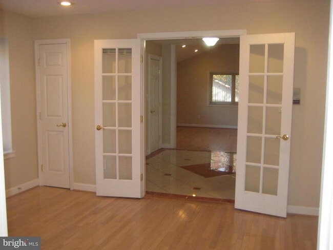 Building Photo - 8022 Cypress Grove Ln