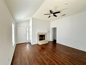 Building Photo - 4924 Mountain Ridge Ln