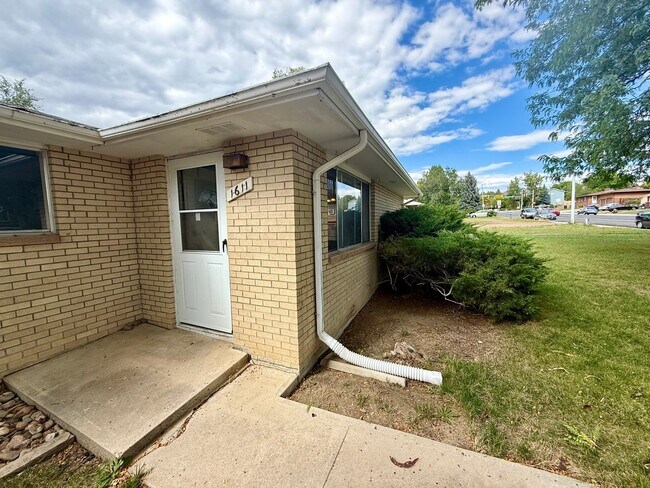 Building Photo - 1609-1611 Lashley Street