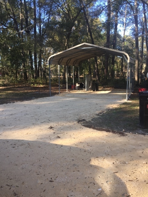 Building Photo - 3 Bdr 2 Ba Concrete Block Home on One Acre