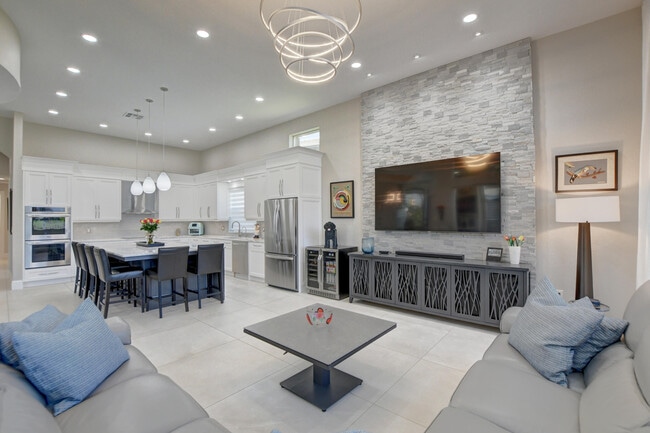 Building Photo - 19211 N Creekshore Ct