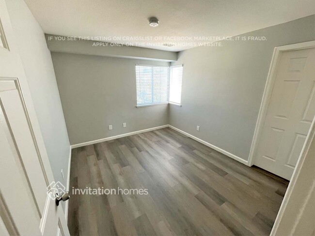 Building Photo - 4520 Pampas Cir
