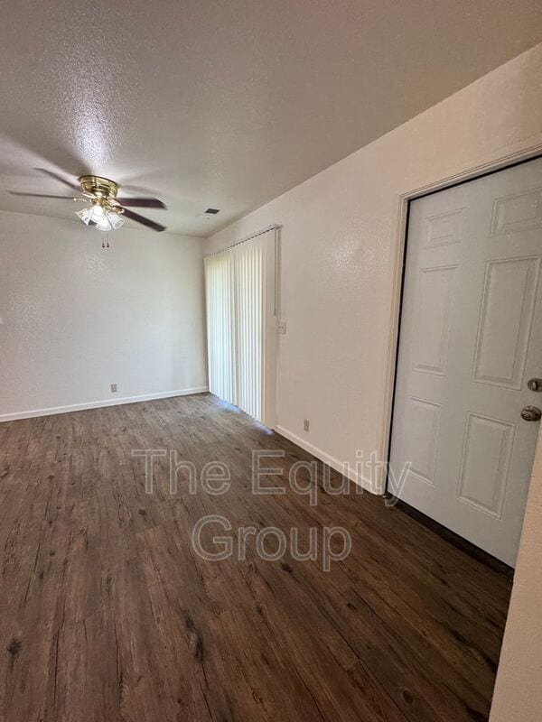 Building Photo - 4304 W Douglas Ave