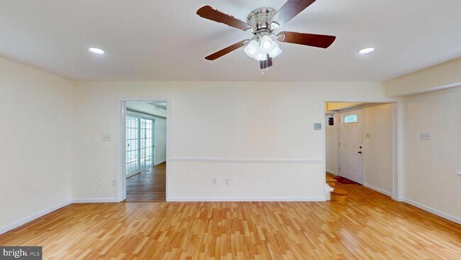 Building Photo - 4025 Chelmont Ln