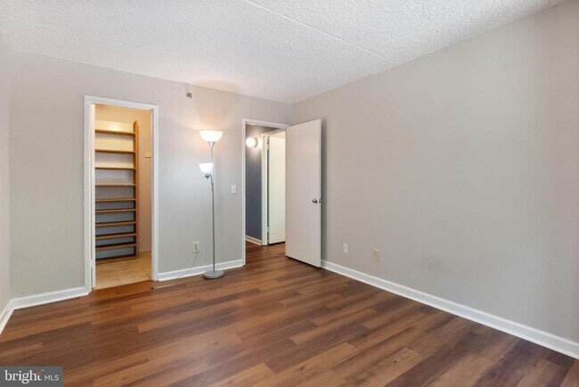 Building Photo - 5911 Edsall Rd