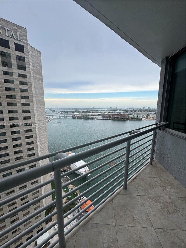 Building Photo - 335 S Biscayne Blvd