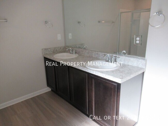 Building Photo - 8096 Colleton Dr N