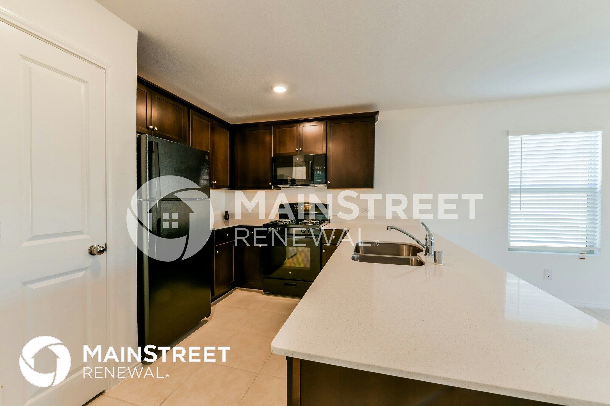 Building Photo - 332 Dry Cyn Wy