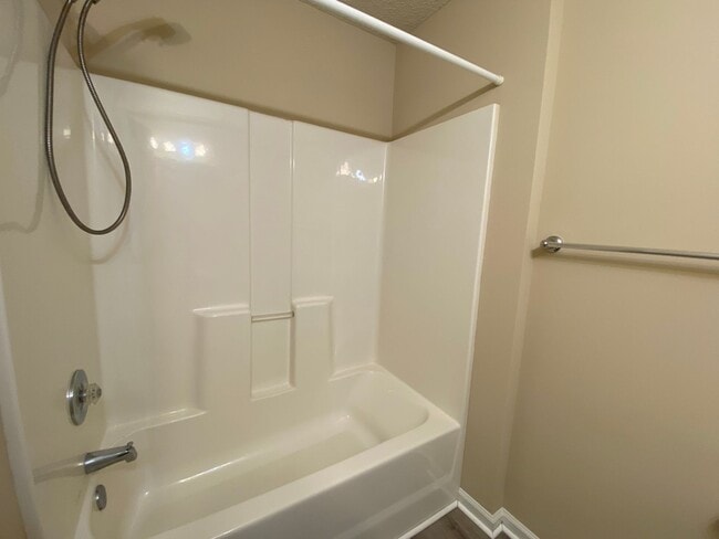 Building Photo - 533 Scholastic Ct