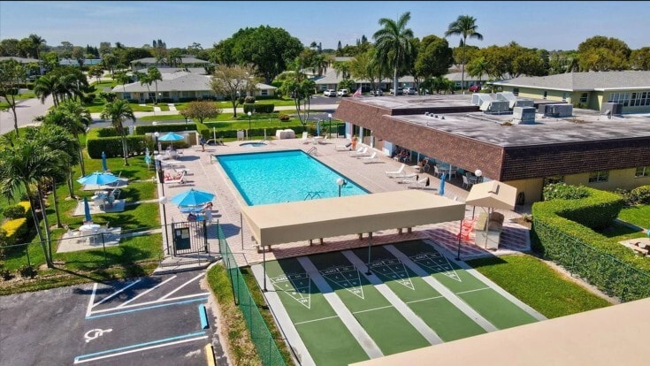 Building Photo - 2381 Papaya Dr