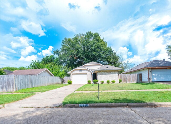 Building Photo - 13746 Vickston Ln
