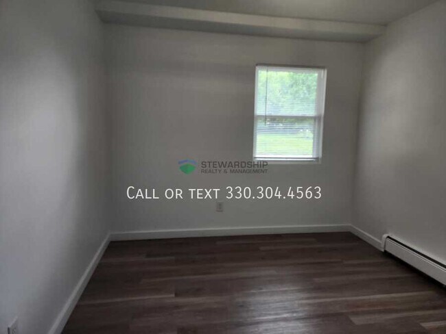 Building Photo - 5025 Massillon Rd