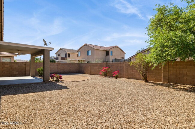 Building Photo - 16579 W Marconi Ave