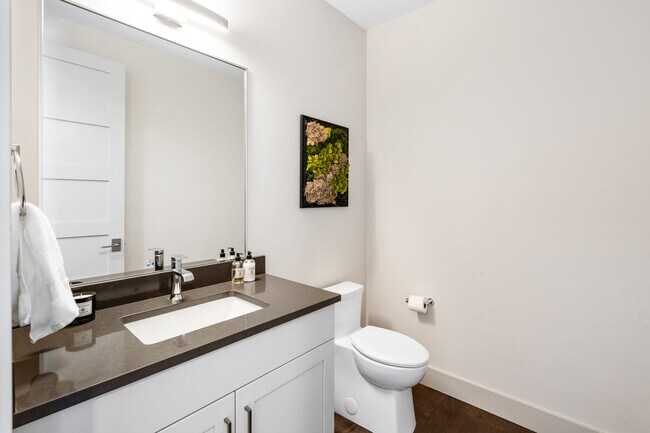 Building Photo - 45 Duckhorn Ln