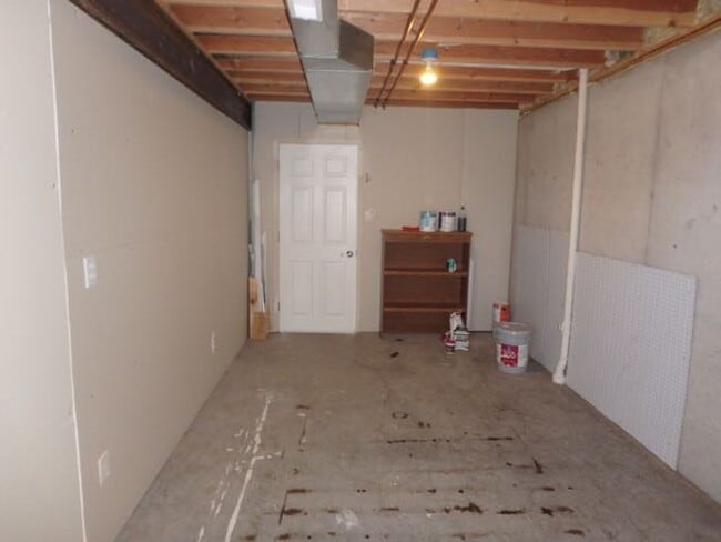 Building Photo - Awesome 4 Bed 3 Bath House In SW Columbia!