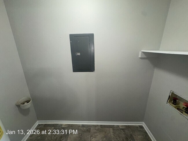 Building Photo - 1895 Tryon Dr