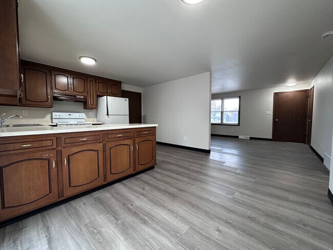 Building Photo - 1255-1325 O Keefe Rd