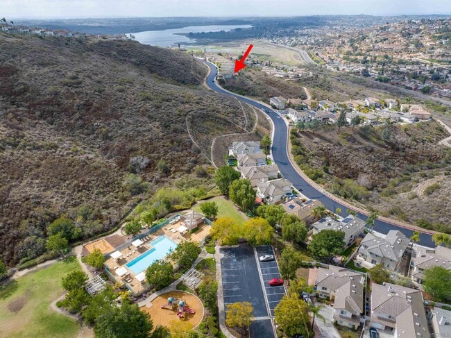 Building Photo - 10394 Valley Waters Dr