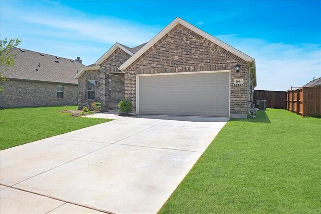 Building Photo - 1004 Pineview Ln