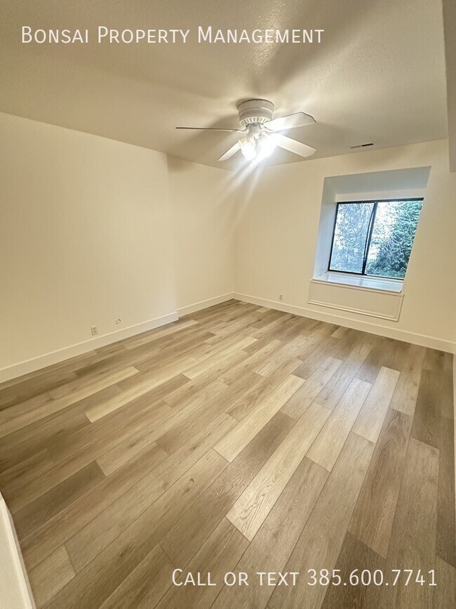 Building Photo - 2270 E 4500 S
