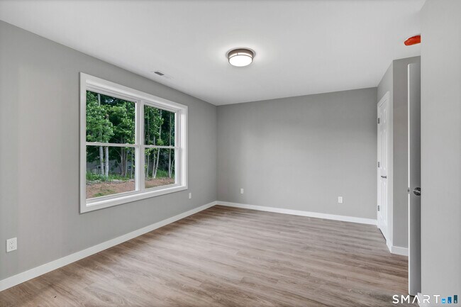 Building Photo - 29 Greeley Ln