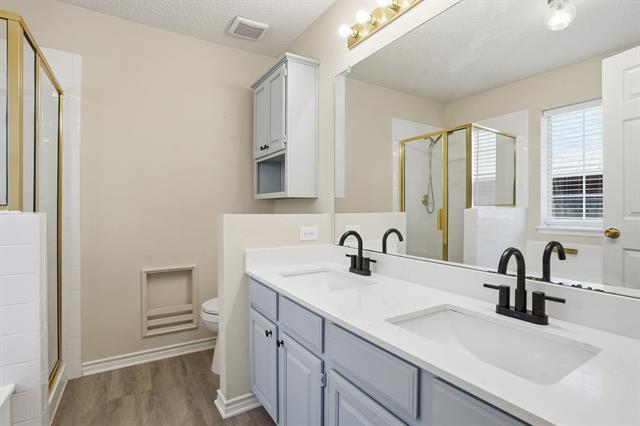 Building Photo - 10900 Trestles Rd