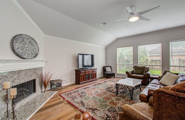 Building Photo - 17611 Emerald Garden Ln