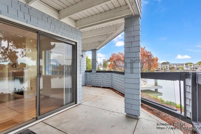 Building Photo - 749 Barnegat Ln