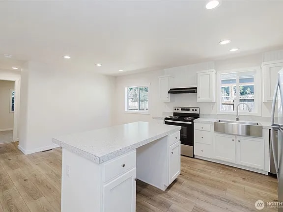 Building Photo - 2535 70th Ave SW