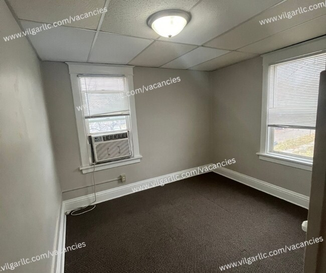 Building Photo - 778 Tyler St