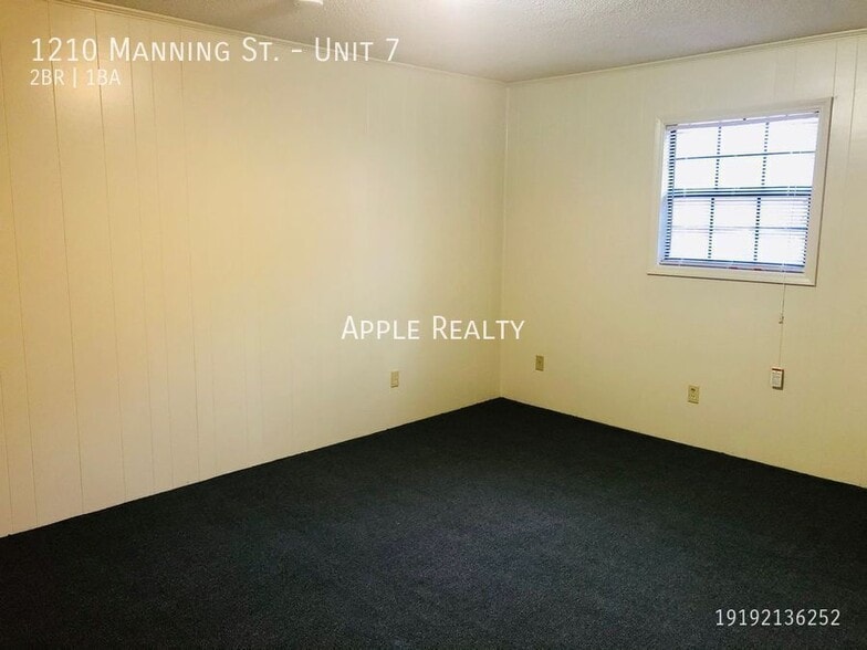 Building Photo - 1210 Manning St