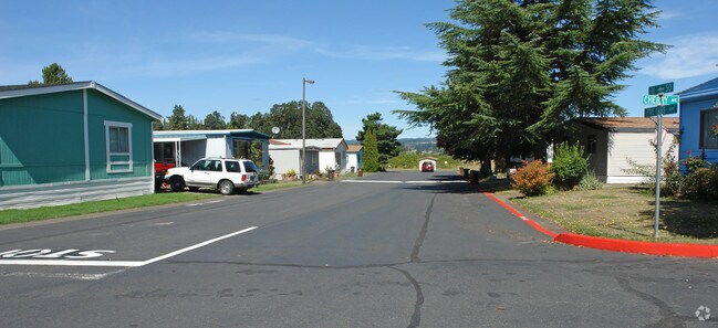 Primary Photo - Country Haven
