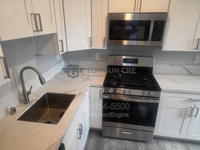 Building Photo - 4866 Fond Du Lac Ct