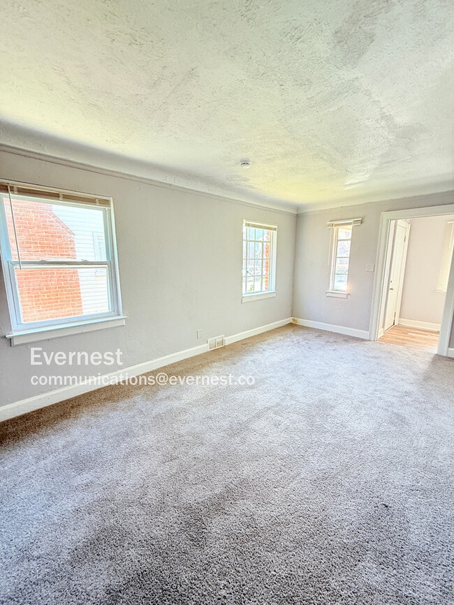Building Photo - 15836 Coyle St