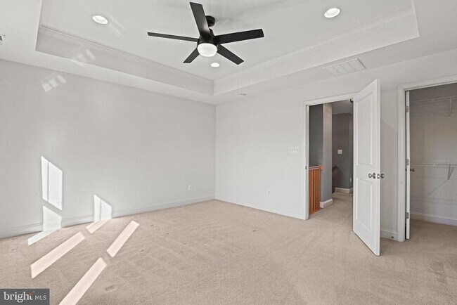 Building Photo - 203 Natural Terrace