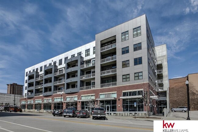 Building Photo - 1308 Jackson St