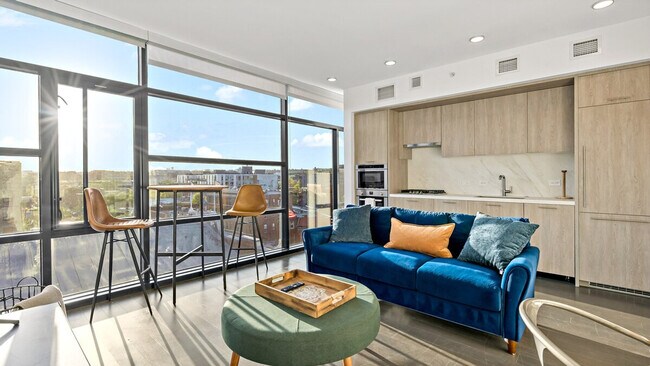 Building Photo - 1915 7th St NW