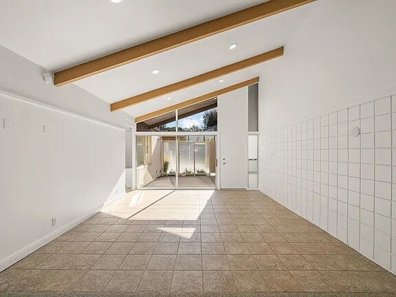 Building Photo - 4172 Del Mar Ave