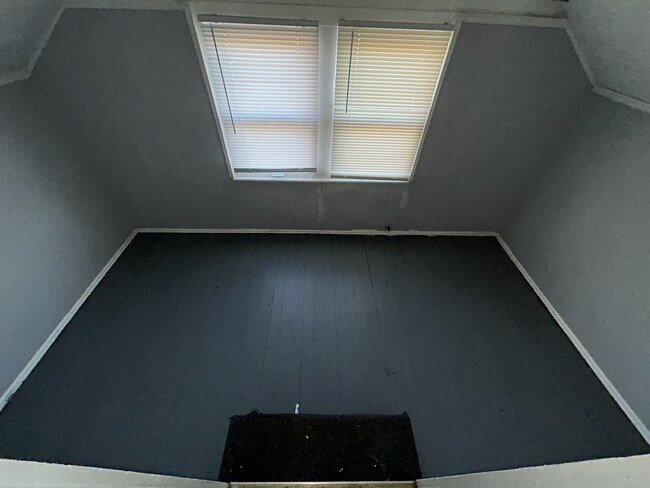 Building Photo - 3617 College Ave