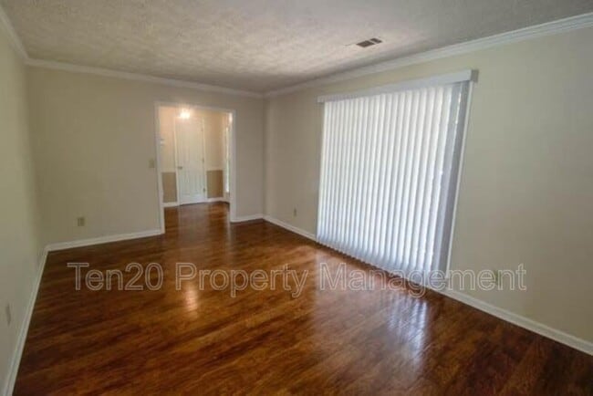 Building Photo - 4566 Jiminey Loop