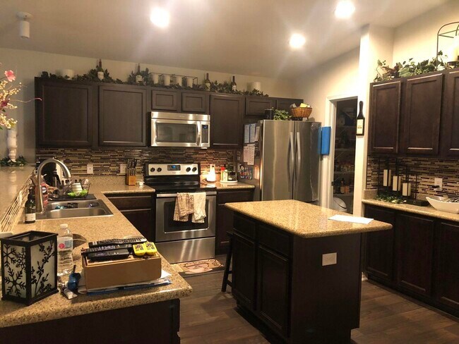 Building Photo - 9108 Timber Ln