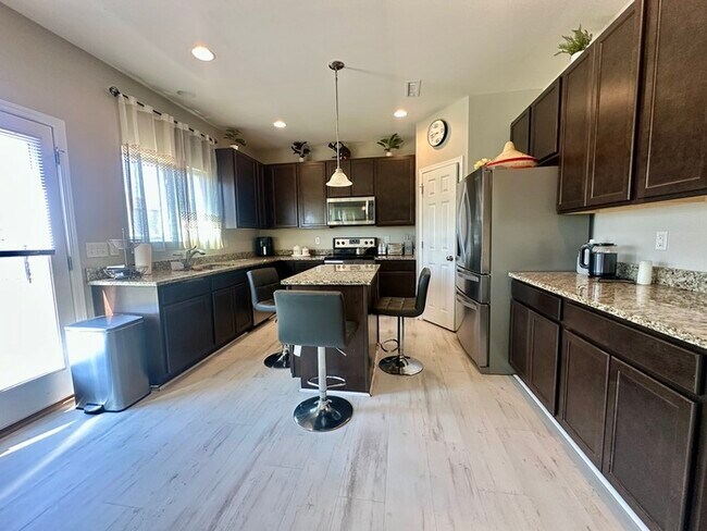 Building Photo - 2664 Solidago Dr