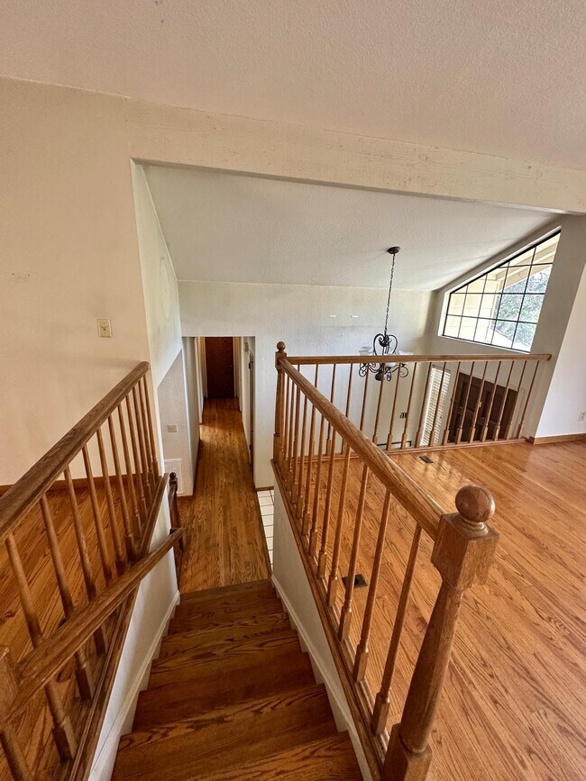 Building Photo - 2431 Rifle Range Dr