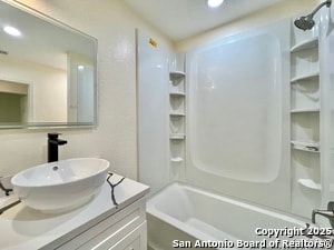 Building Photo - 426 W Wildwood Dr