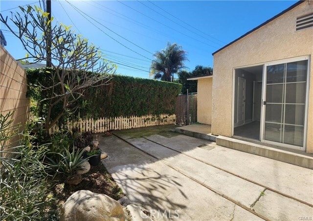 Building Photo - 116 N Alta Vista Ave