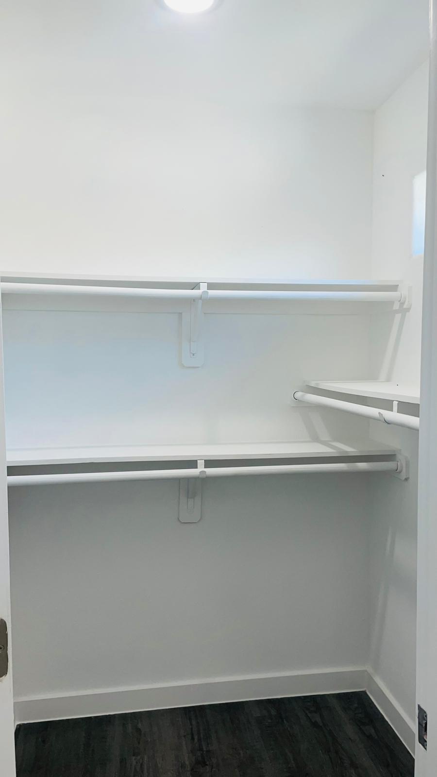 Building Photo - 8414 Sandra St