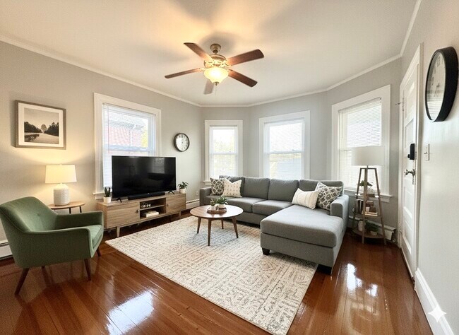 Primary Photo - 47 Carolina Ave